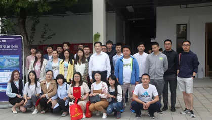 承担社会责任 凯发K8登录技术助力斜塘街道献爱心